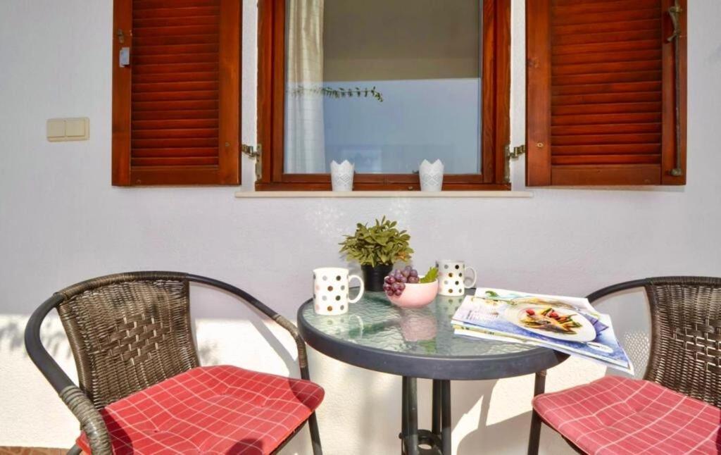 Apartments Paz Vinišće 외부 사진